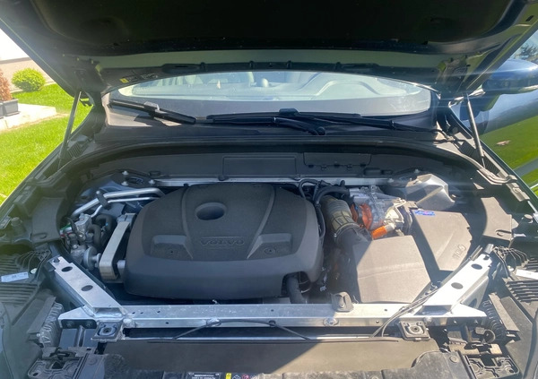 Volvo XC 60 cena 129900 przebieg: 100000, rok produkcji 2018 z Sulejówek małe 191